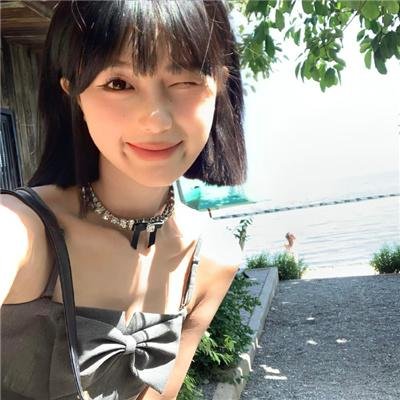 俯首称臣
